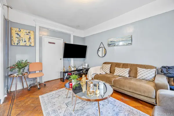 927 E 35th ST, Brooklyn, NY 11210