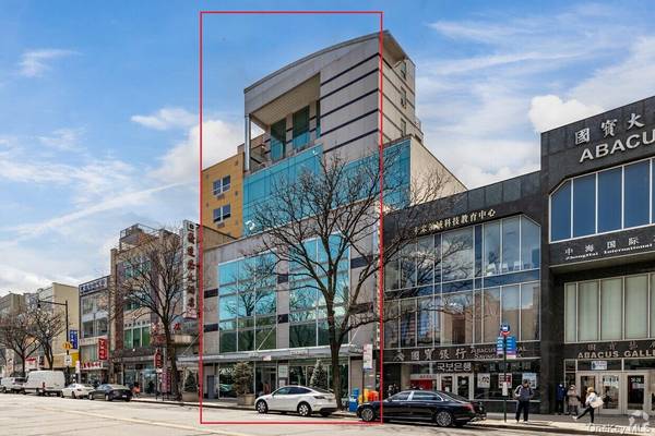 36-36 Main ST #6N, Flushing, NY 11354