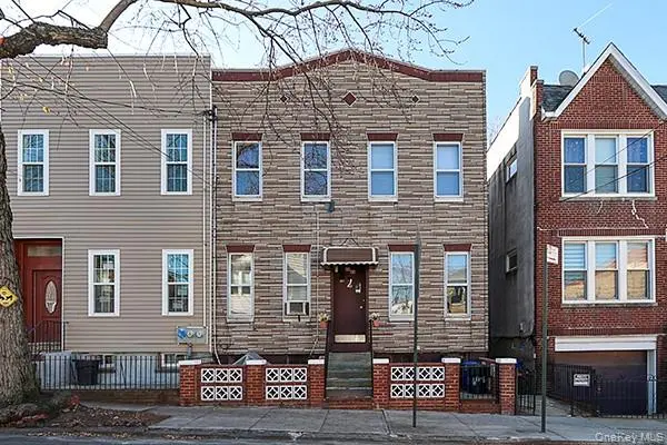 60-64 54th PL, Maspeth, NY 11378