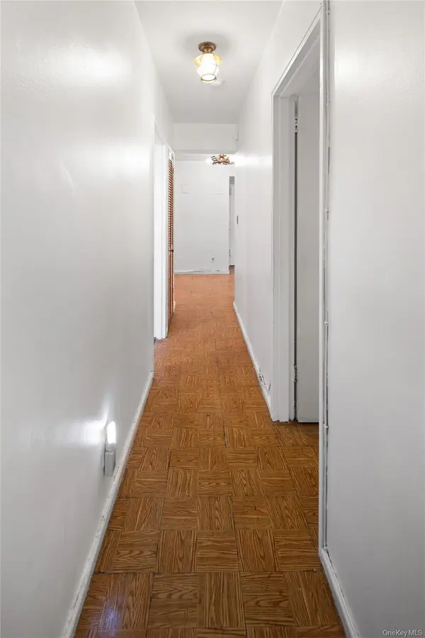 38-15 149th Street #6M, Flushing, NY 11354