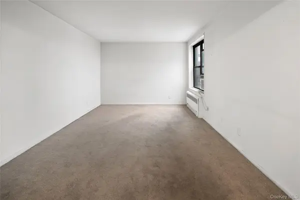 38-15 149th Street #6M, Flushing, NY 11354