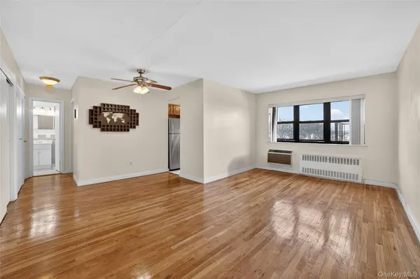 1122 Yonkers Avenue #6F, Yonkers, NY 10704