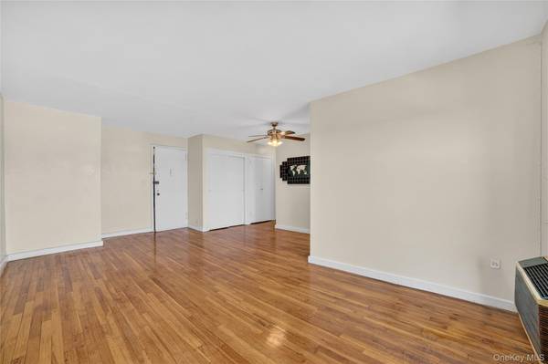 1122 Yonkers Avenue #6F, Yonkers, NY 10704