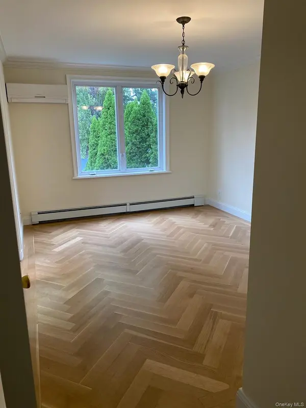 52-62 68th ST, Maspeth, NY 11378
