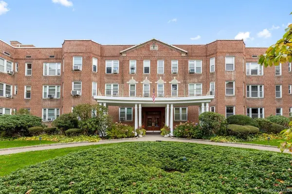 2 Overlook  Road #1B7A, White Plains, NY 10605