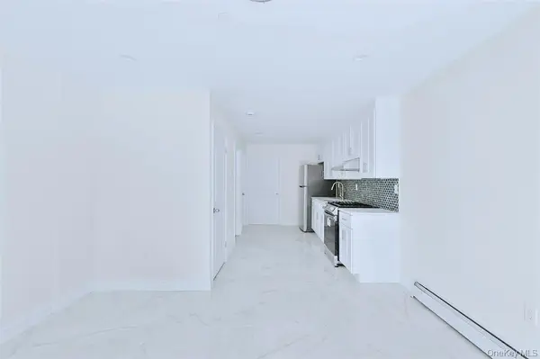 107-47 49th Ave, Corona, NY 11368