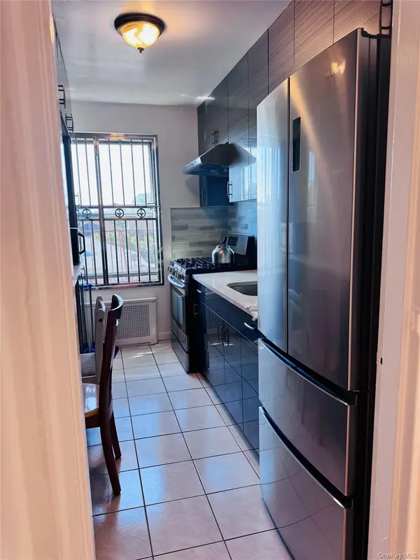 138-29 Jewel Ave #3D, Flushing, NY 11367