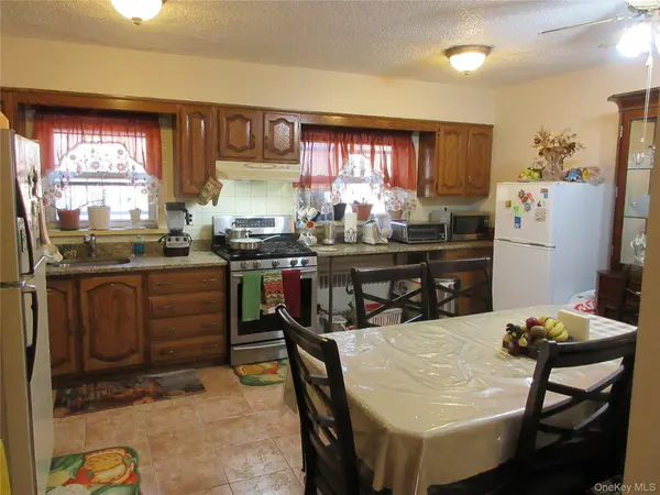 3228 Tenbroeck AVE, Bronx, NY 10469