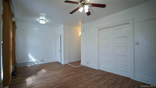 1718 Melville ST, Bronx, NY 10460