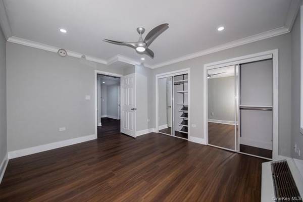 1100 Avalon ST #S1401, Glen Cove, NY 11542