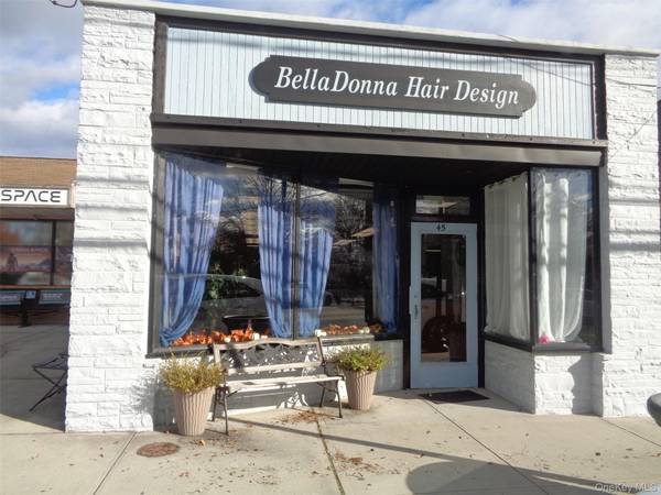 45 Broadway, Rocky Point, NY 11778