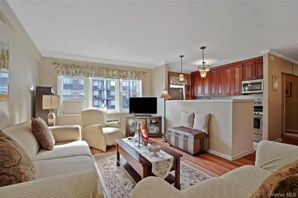 30 E Hartsdale AVE ##3K, Hartsdale, NY 10530