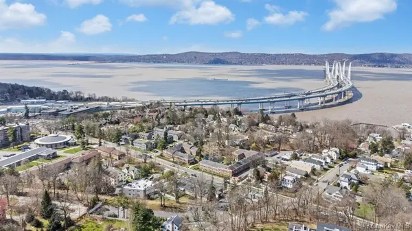 200 S Broadway #210 BLDG 1, Tarrytown, NY 10591