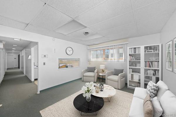 200 S Broadway #Unit #100 Bldg 1, Tarrytown, NY 10591