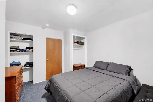 11 N 6th AVE, Mount Vernon, NY 10550