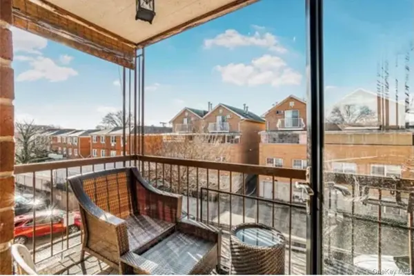 46-12 161st ST #2C, Flushing, NY 11358