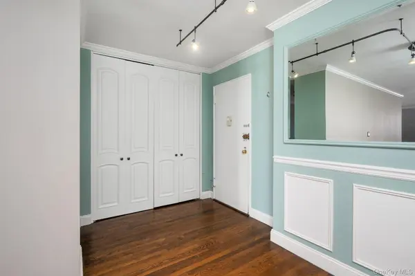 23-55 Bell Boulevard BLVD #6C, Bayside, NY 11360