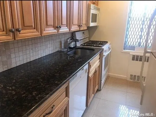 8115 35th Ave #6, Jackson Heights, NY 11372