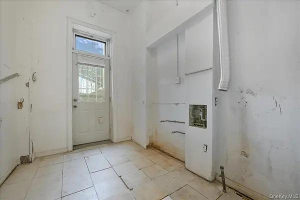 756 Woodward AVE, Ridgewood, NY 11385
