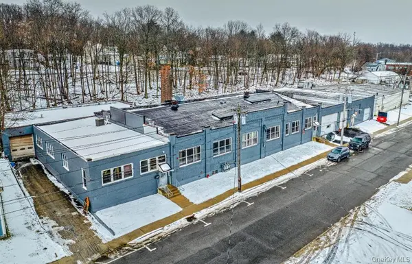 105 Sprague AVE, Middletown, NY 10940