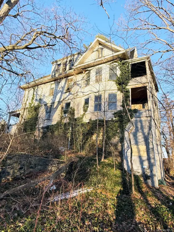 6 aka 10 Rossmore AVE, Bronxville, NY 10708