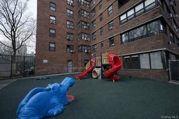 385 Grand ST #L904, New York (manhattan), NY 10002