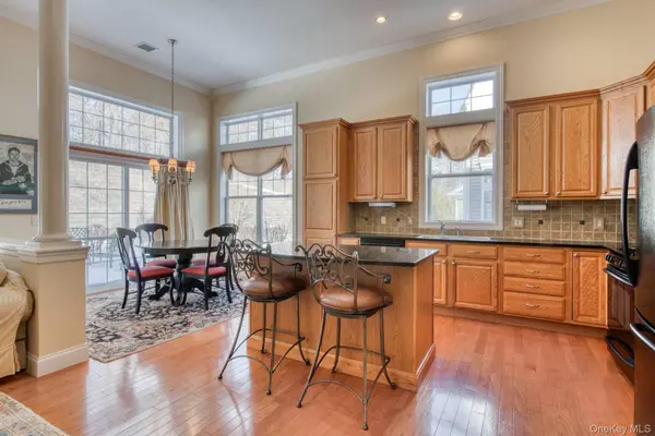 236 Encore BLVD, Eastport, NY 11941