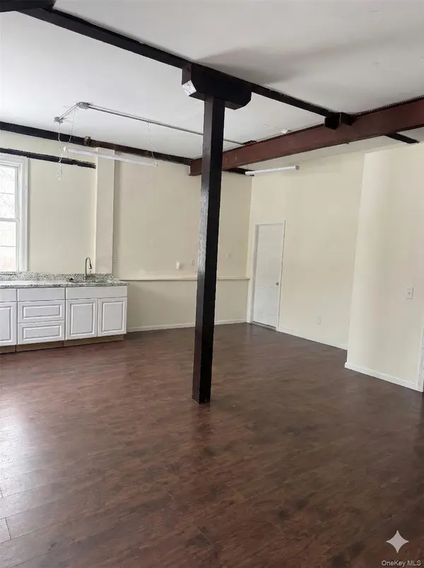 2330 State Route 32 #1, New Windsor, NY 12553