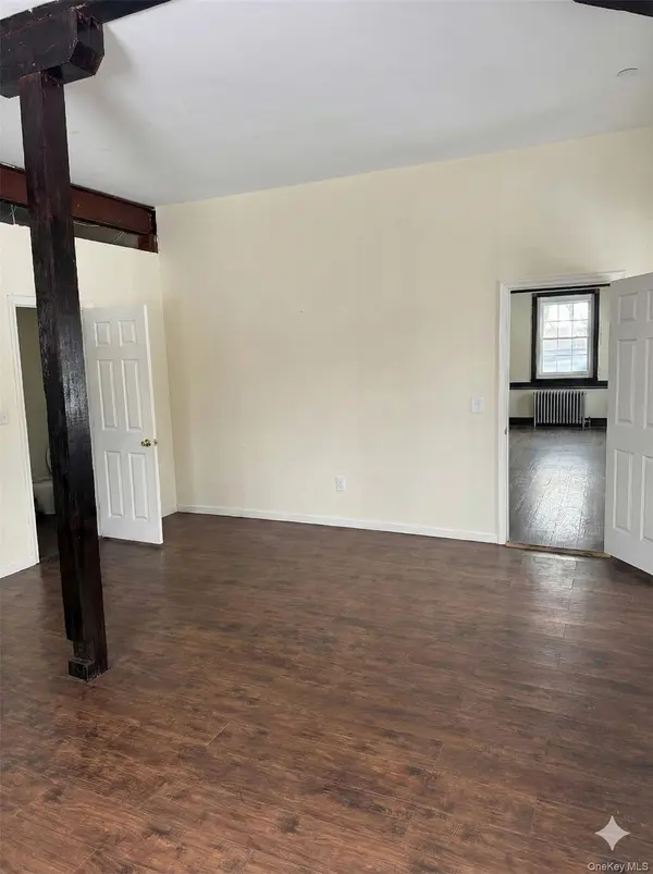 2330 State Route 32 #2, New Windsor, NY 12553