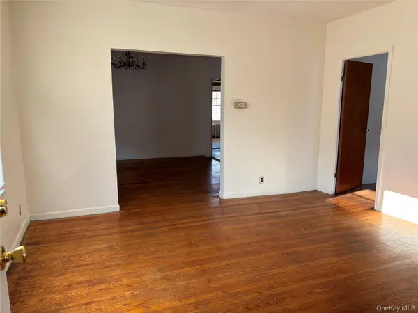 104-40 114th ST, Jamaica, NY 11419