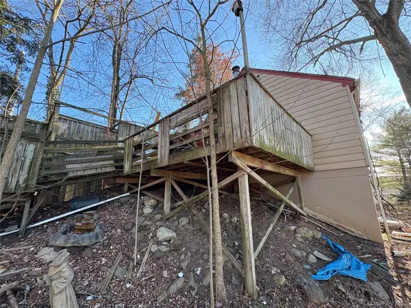 186 S Route 303, Congers, NY 10920