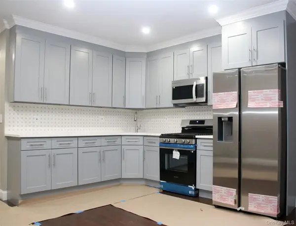 1438 E 95 ST, Brooklyn, NY 11236