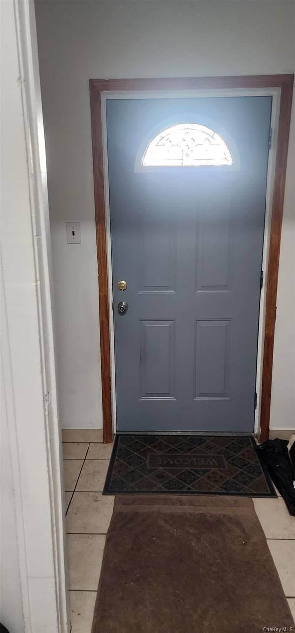 9844 Corona AVE, Corona, NY 11368