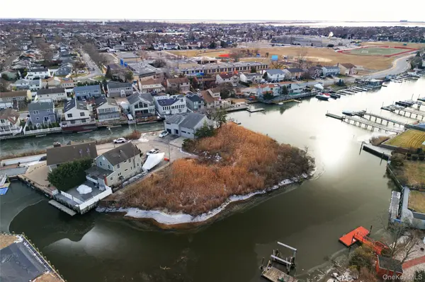 6 Island PLZ, Bellmore, NY 11710