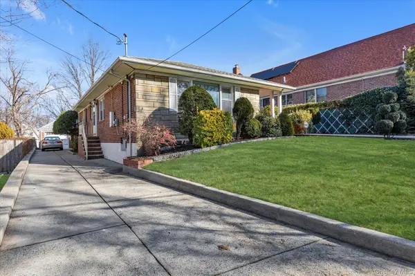 8443 Kendrick PL, Jamaica Estates, NY 11432