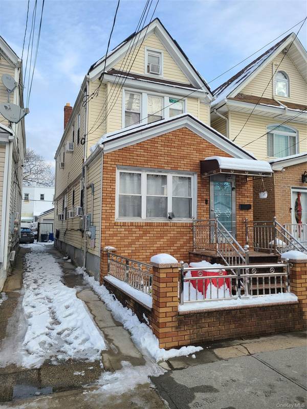 10451 115th ST, Richmond Hill S., NY 11419