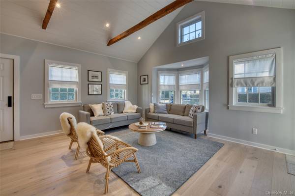 130 Village LN, Orient, NY 11957