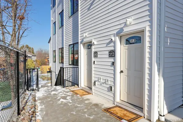 4 Howard DR #213, Spring Valley, NY 10977