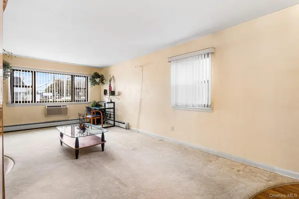 210 Fulton ST #1A, Farmingdale, NY 11735