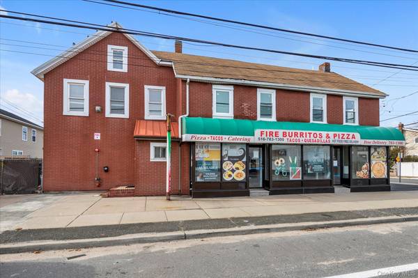 1354 Newbridge RD, Bellmore, NY 11710