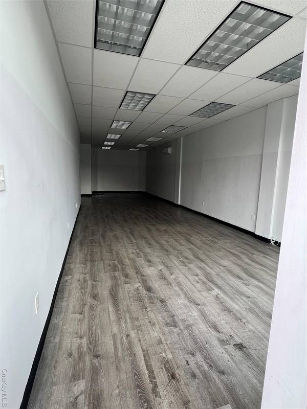 214 Broadway, Newburgh, NY 12550
