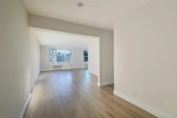 125 Bronx River RD #2E, Yonkers, NY 10704