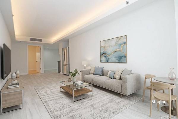 15815 Union TPKE #3F, Fresh Meadows, NY 11366