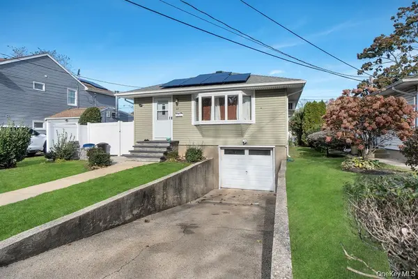 61 S Merrick RD, Massapequa, NY 11758