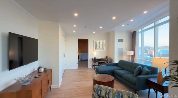 1 Renaissance Square #10E, White Plains, NY 10601
