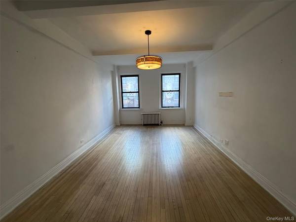 142 E 49th ST #8A, New York (manhattan), NY 10017