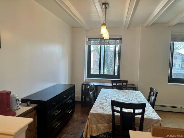 1101 Midland AVE #323, Bronxville, NY 10708