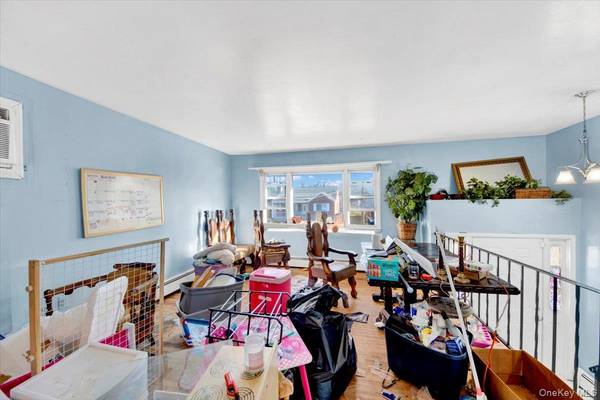 31 Allison AVE, Newburgh, NY 12550