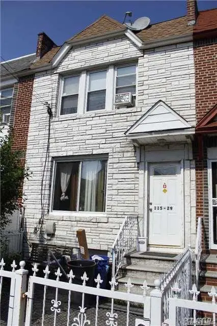 11529 126th ST, South Ozone Park, NY 11420