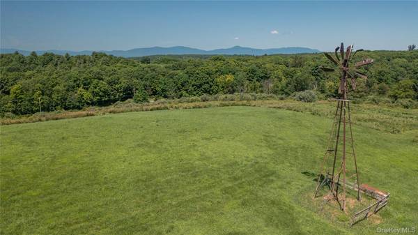 TBD Rowe RD, Red Hook, NY 12571